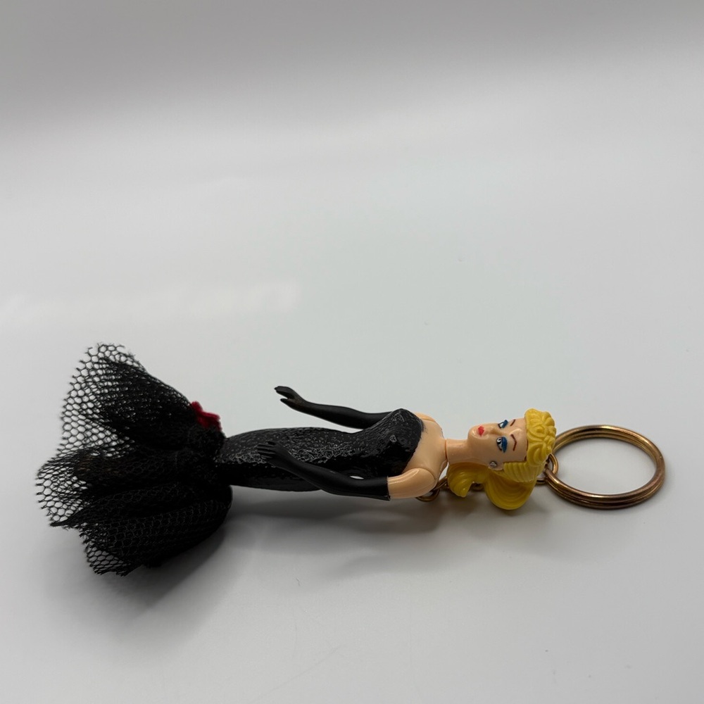 Lot 2 VTG 90’s Blonde Barbie Christmas pin and Black evening Gown Doll Key Chain - Picture 10 of 15